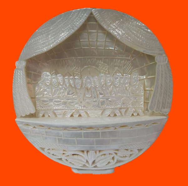 MOP last supper rounded